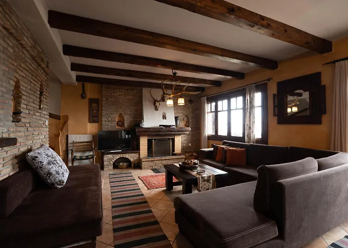 Chalet Hyas Residences