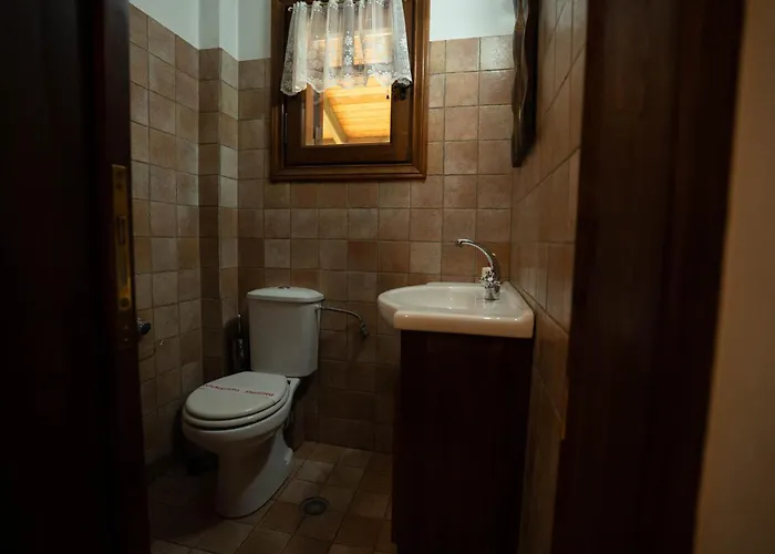 シャレー Hyas Residences Kato Sinikia Trikalon