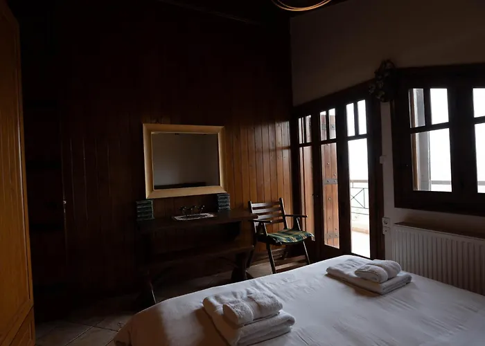 Hyas Residences Chalet Kato Sinikia Trikalon