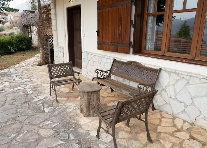 Chalet Hyas Residences