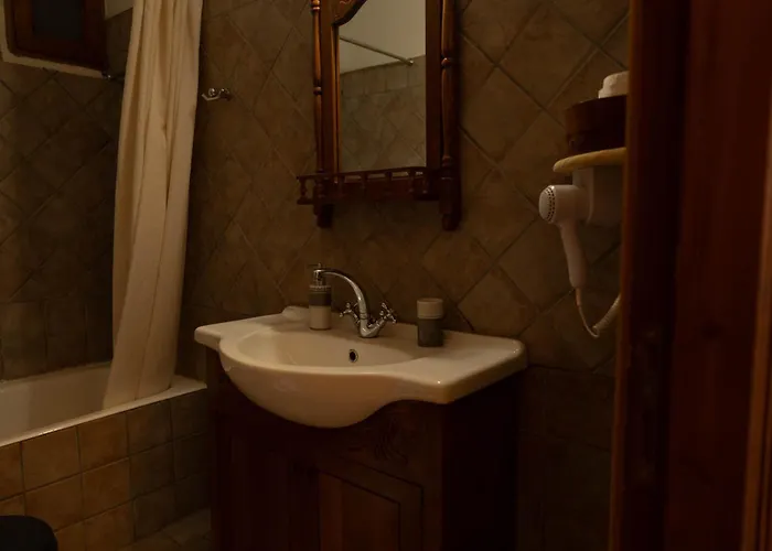 Chalet Hyas Residences *